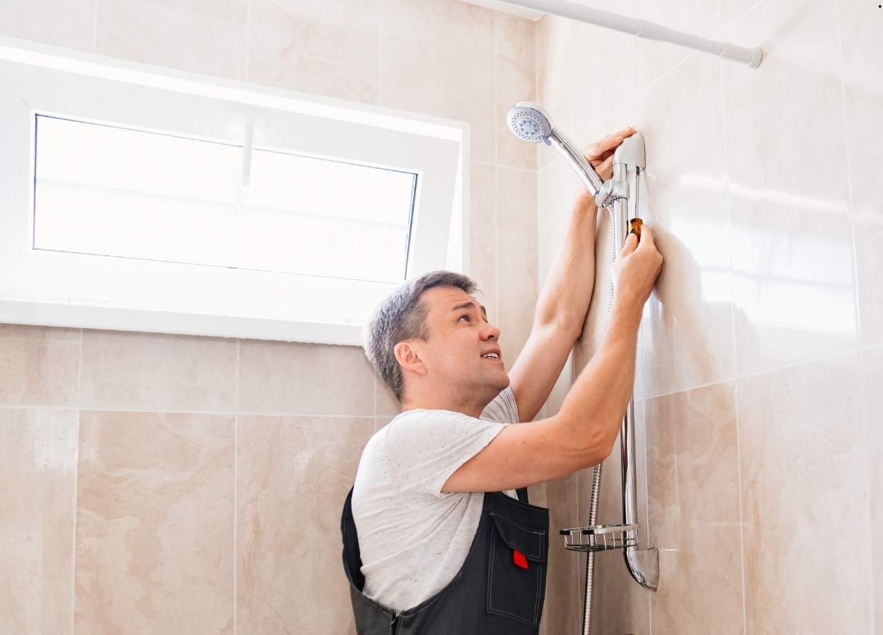 Emergency Water Extraction Services 2 Call For Leak Restoration Services