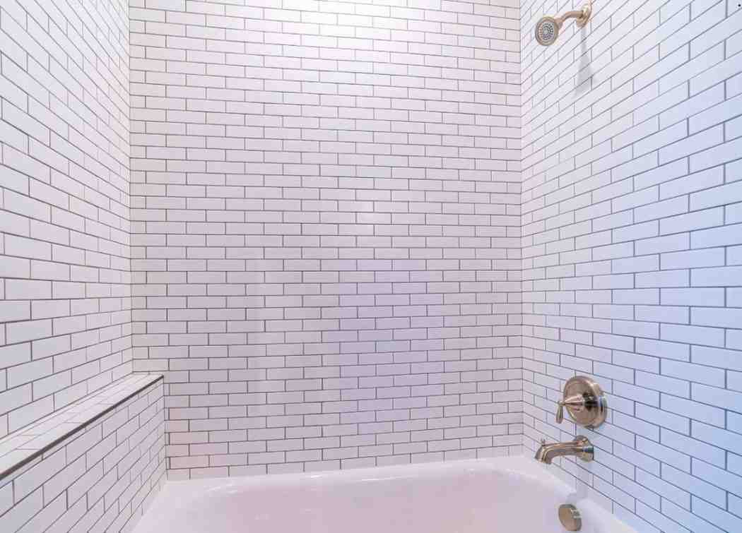 Tub Attach  Shower